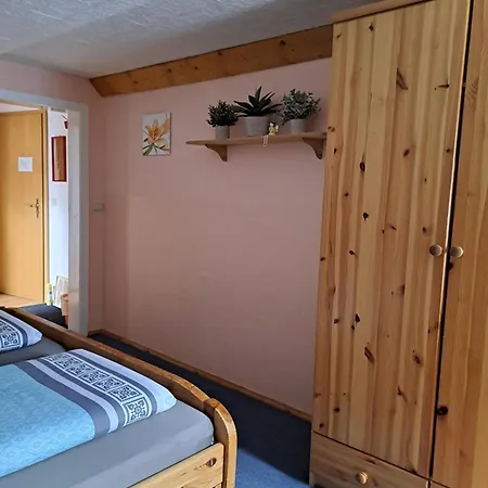 Fuer 3 Personen 30 M²